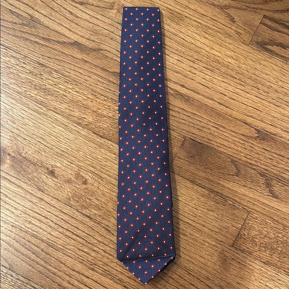 NWT Brooks Brother’s Men’s Tie - Navy Blue with Burgundy/Red Embellishment